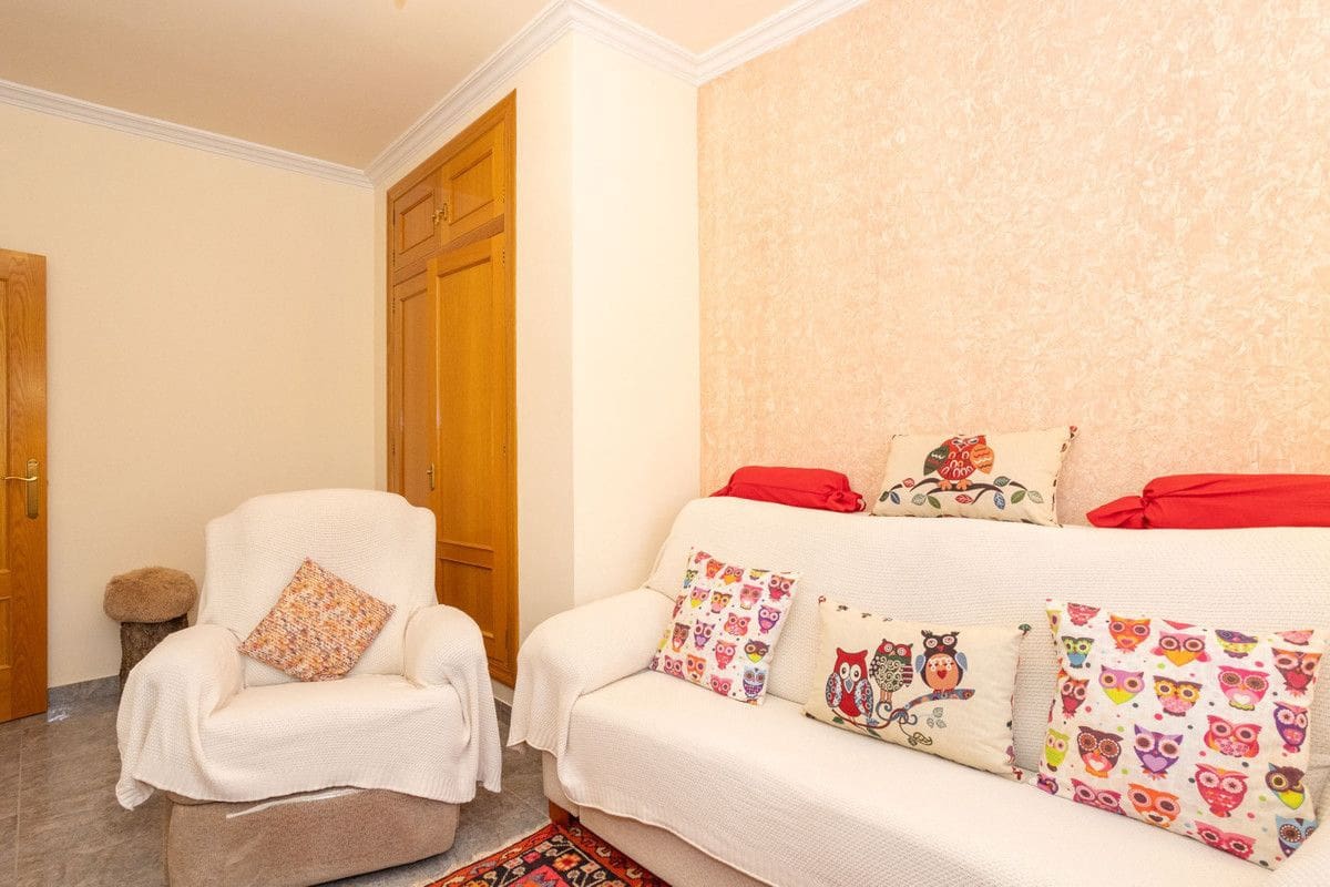 4 bedroom Villa for sale in La Union - € 375,000 (Ref: 10034115)