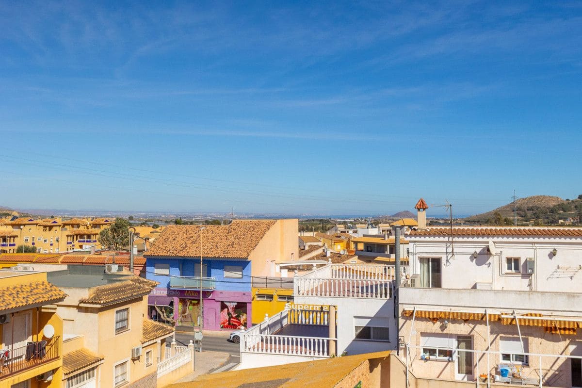4 bedroom Villa for sale in La Union - € 375,000 (Ref: 10034115)