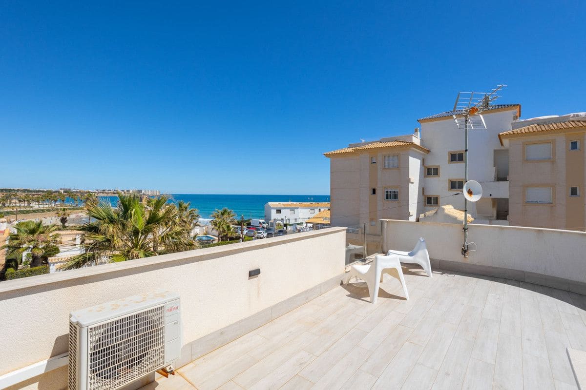 3 sovrum Villa till salu i La Zenia - 940 000 € (Ref: 10034117)