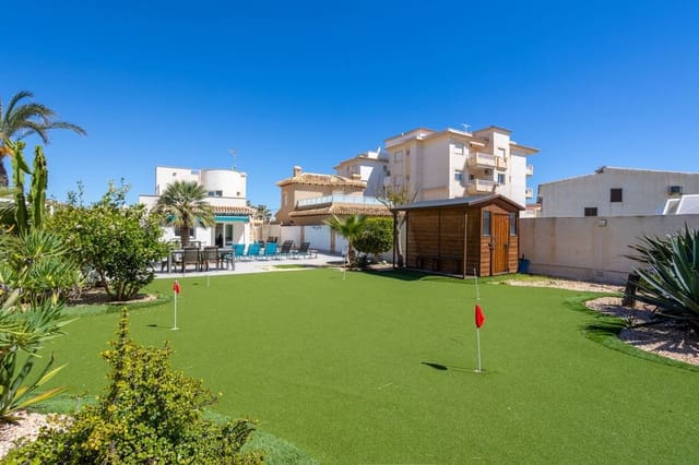 3 sovrum Villa till salu i La Zenia, Orihuela - 940 000 € (Ref: 10034117)