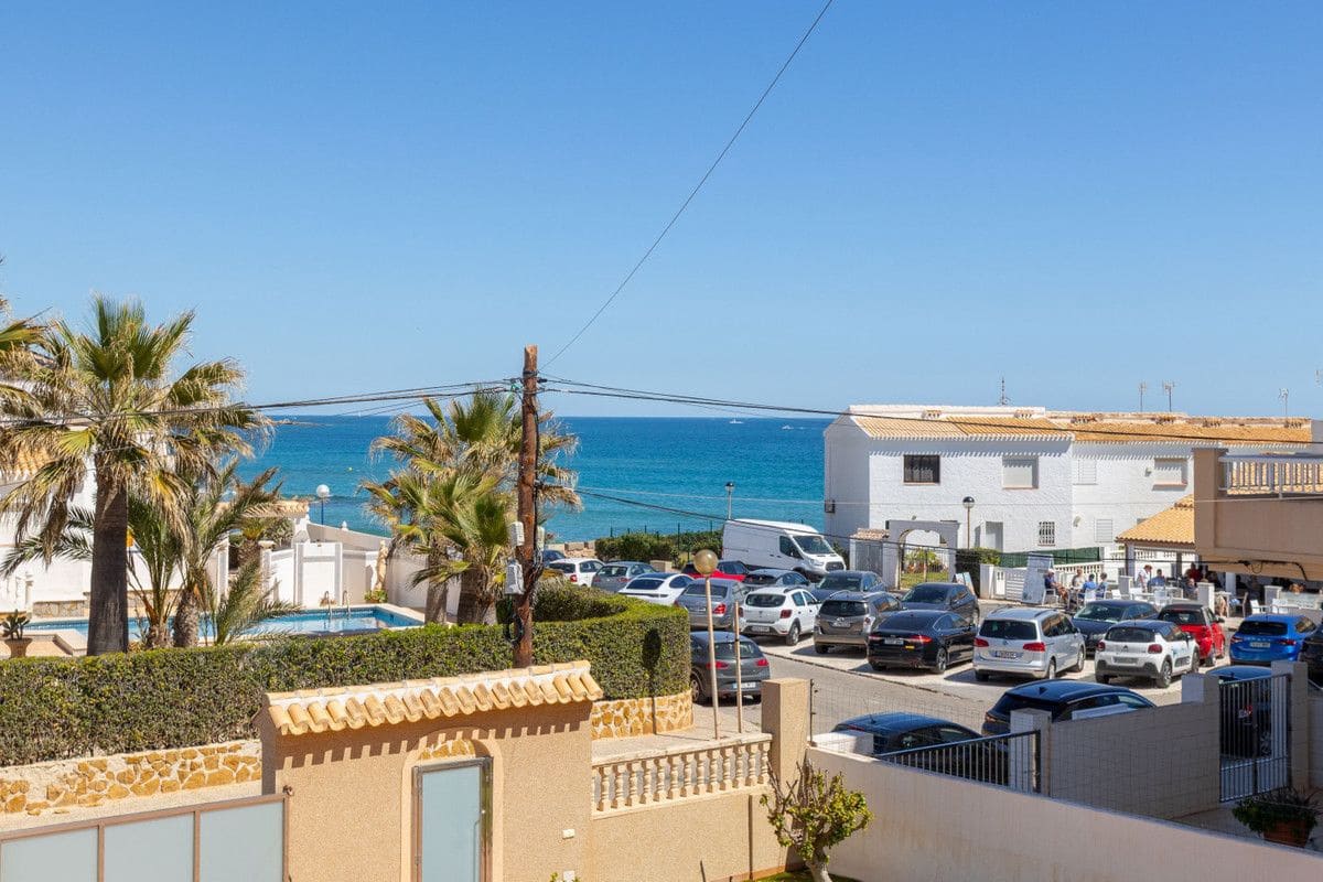 3 sovrum Villa till salu i La Zenia - 940 000 € (Ref: 10034117)