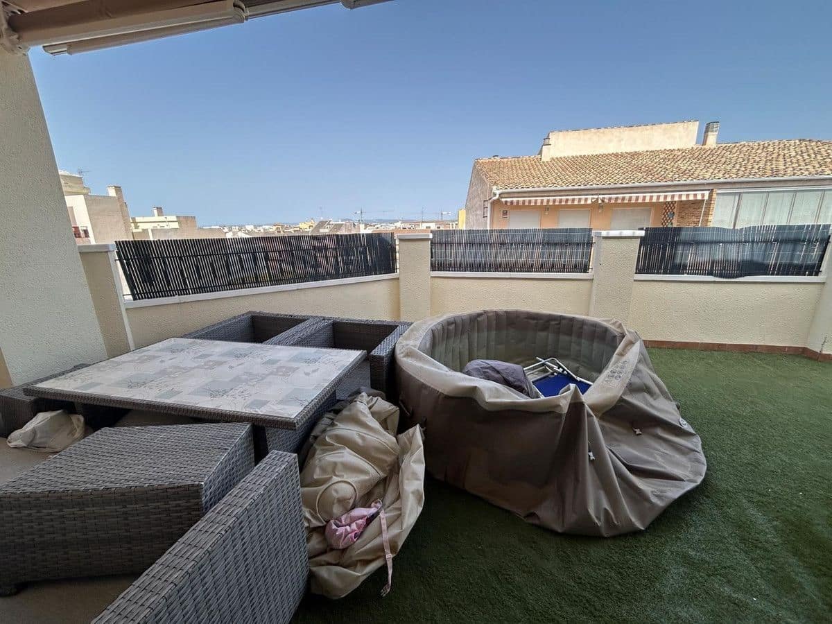 Apartamento de 3 habitaciones en San Pedro del Pinatar en venta - 370.000 € (Ref: 10034121)