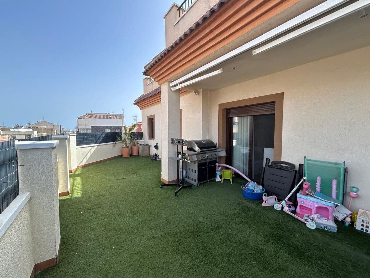 Apartamento de 3 habitaciones en San Pedro del Pinatar en venta - 370.000 € (Ref: 10034121)