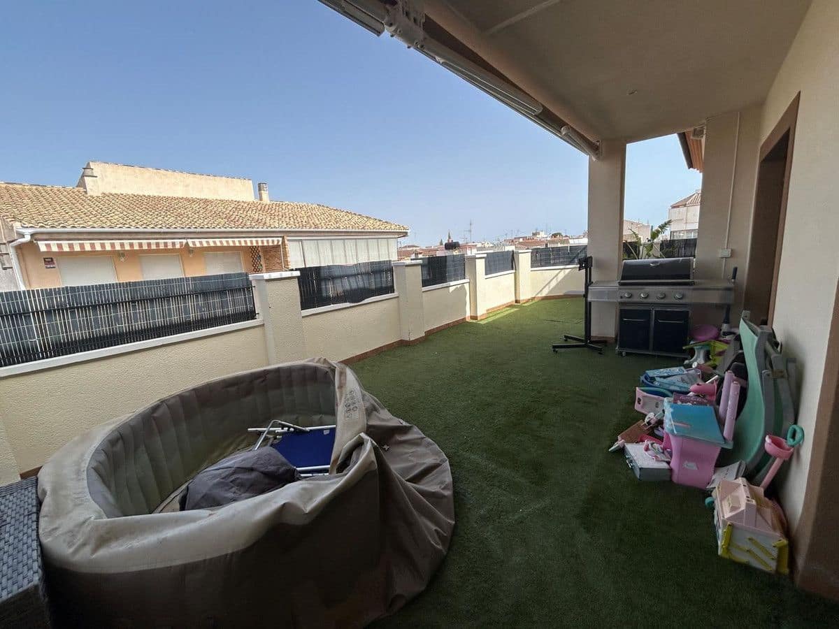 Apartamento de 3 habitaciones en San Pedro del Pinatar en venta - 370.000 € (Ref: 10034121)