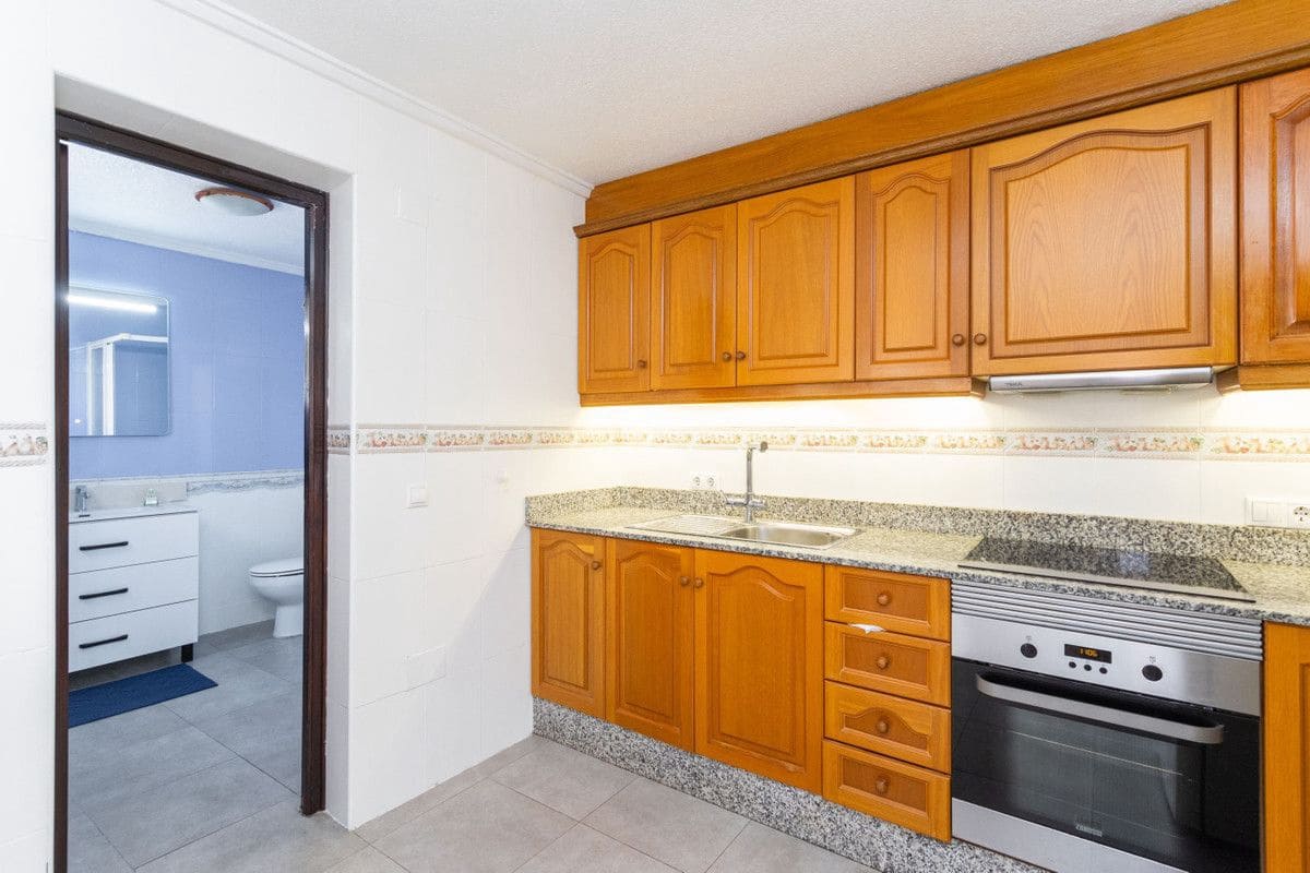 4 makuuhuone Omakotitalo myytävänä paikassa Los Montesinos - 290 000 € (Ref: 10034122)