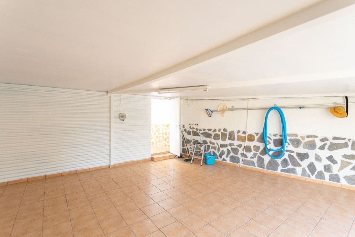 4 makuuhuone Omakotitalo myytävänä paikassa Los Montesinos - 290 000 € (Ref: 10034122)
