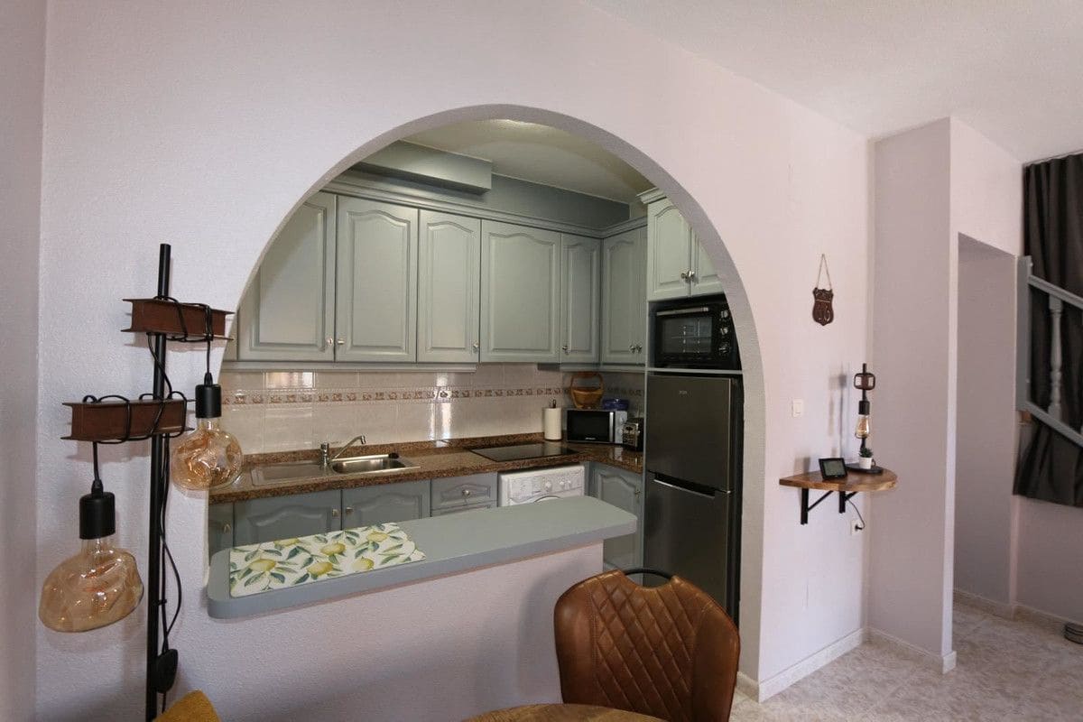 3 Zimmer Apartment zu verkaufen in Daya Nueva - 320.000 € (Ref: 10034123)