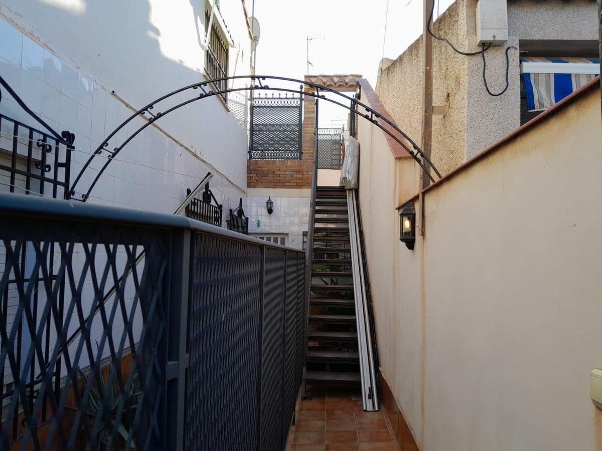 4 bedroom Apartment for sale in Lo Pagan - € 160,000 (Ref: 10034129)