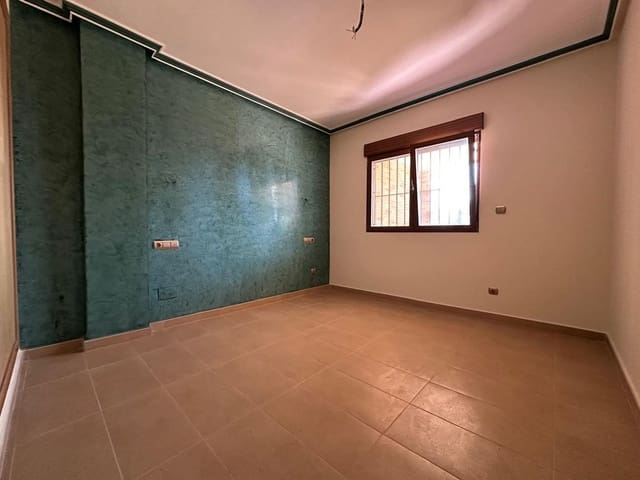 4 soverom Leilighet til salgs i Los Alcázares - € 218 000 (Ref: 10034130)