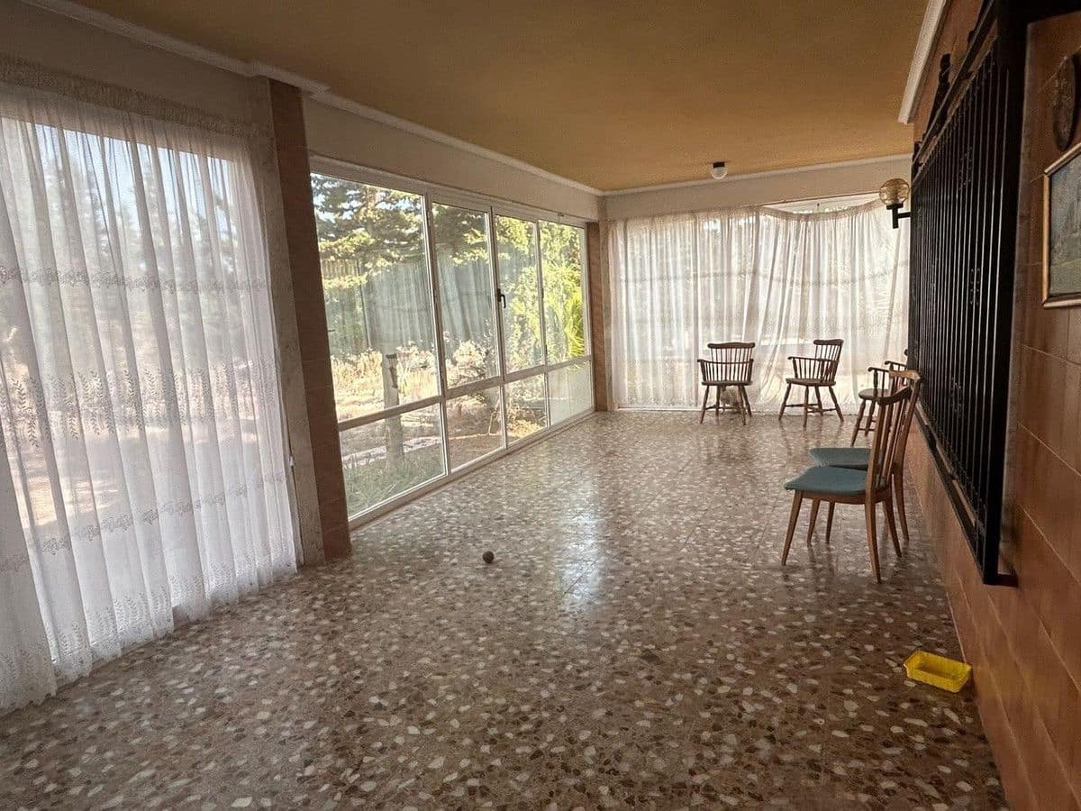 6 bedroom Villa for sale in La Marina - € 625,000 (Ref: 10034131)