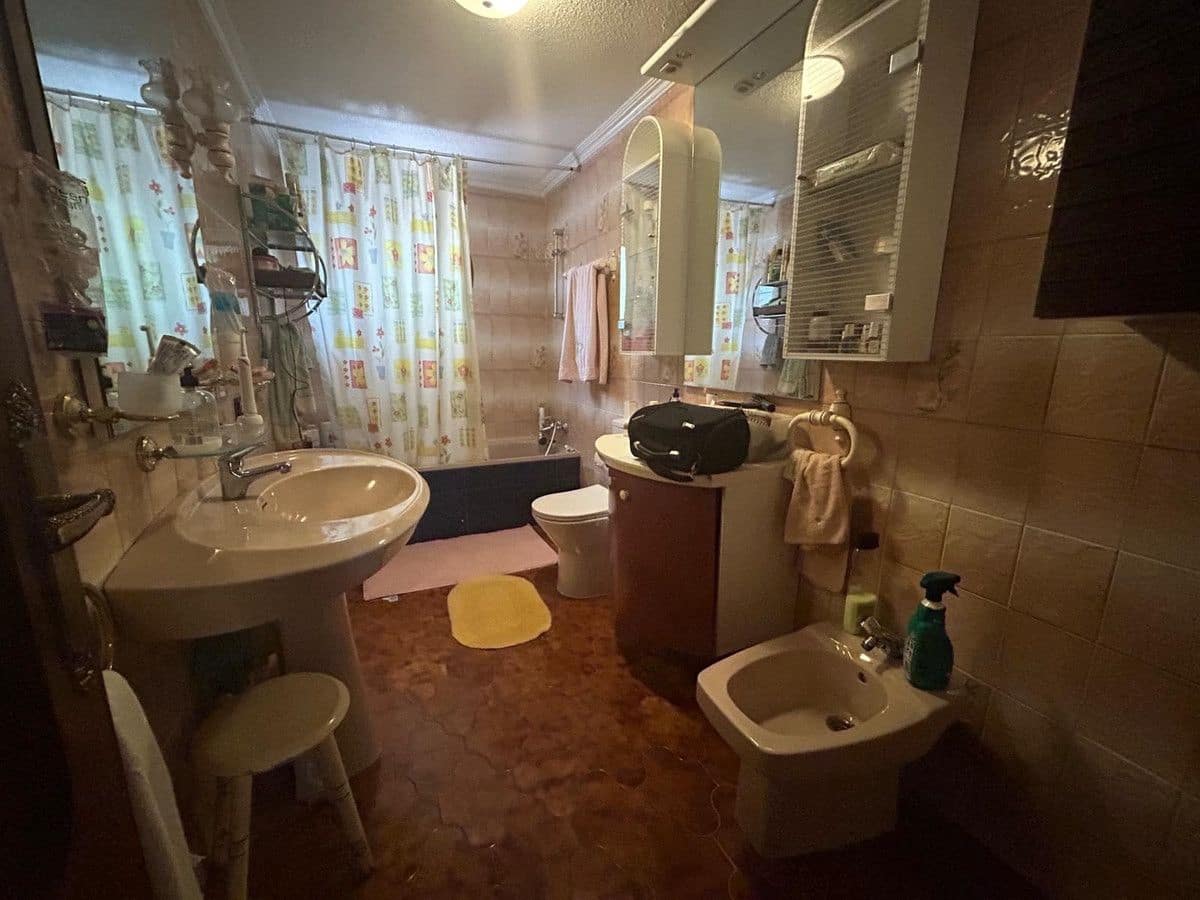 6 bedroom Villa for sale in La Marina - € 625,000 (Ref: 10034131)