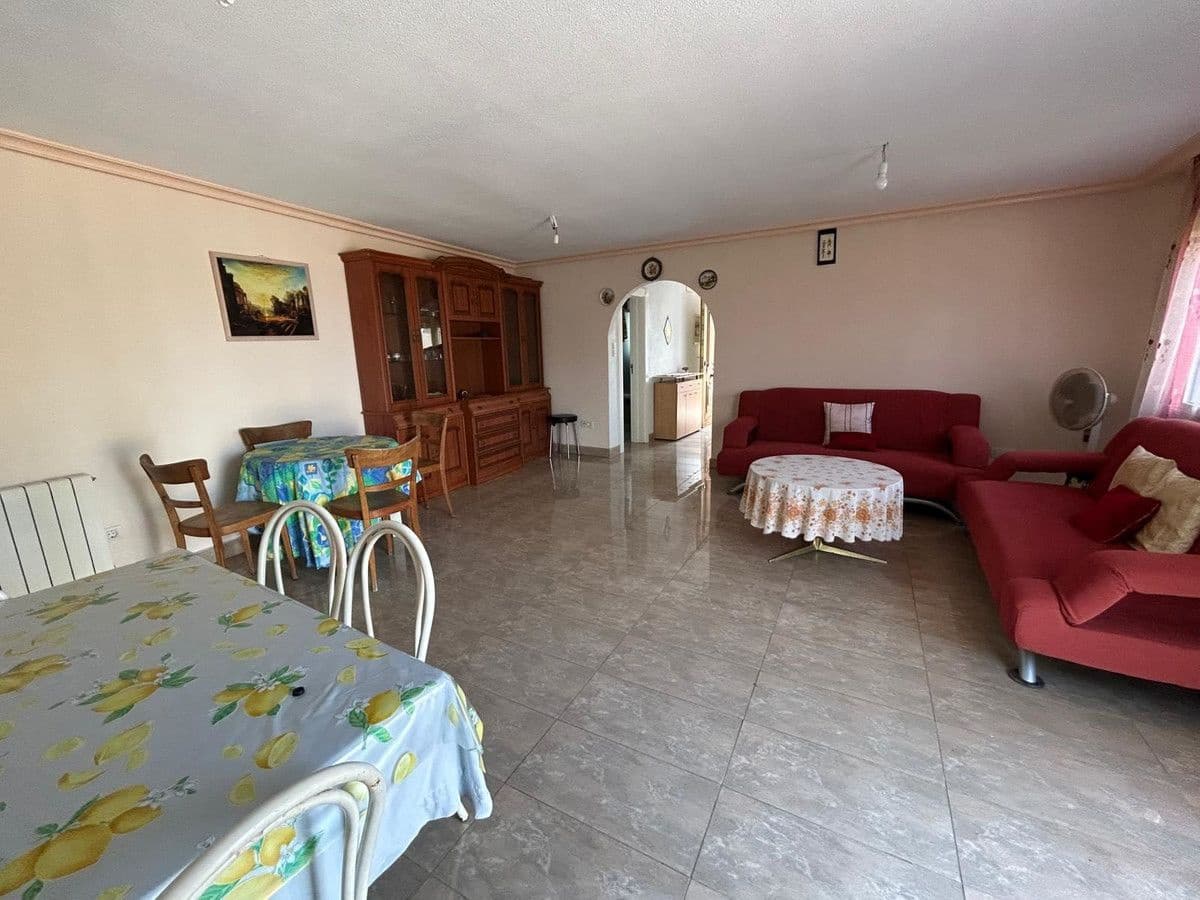 6 bedroom Villa for sale in La Marina - € 625,000 (Ref: 10034131)
