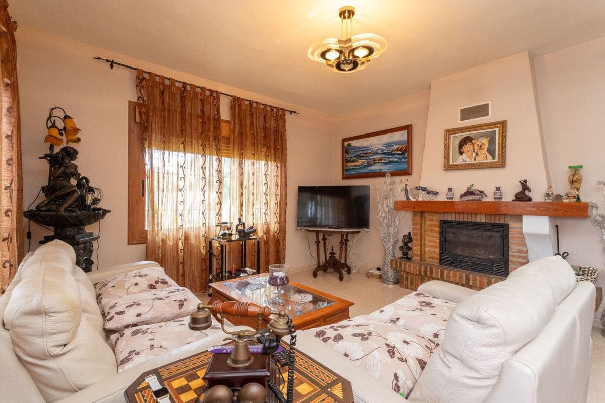 3 bedroom Villa for sale in Campoamor - € 985,000 (Ref: 10034132)