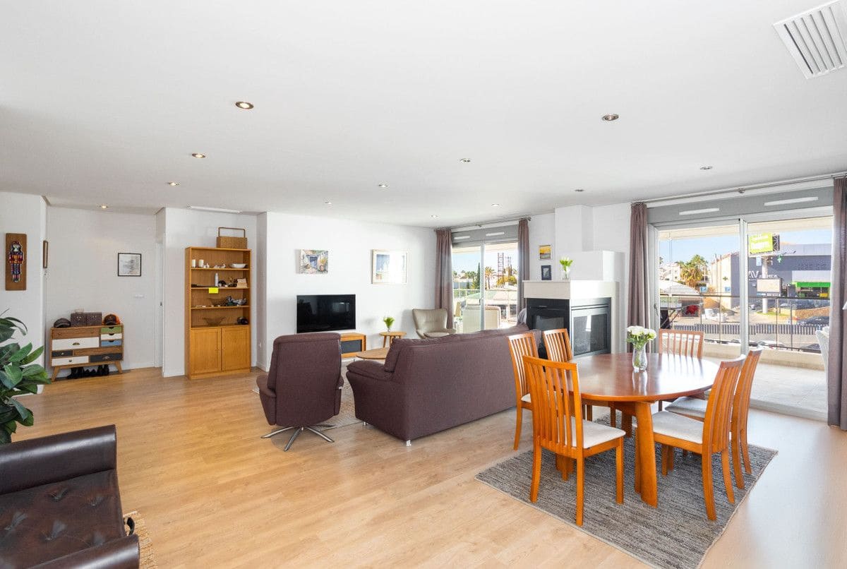 4 makuuhuone Huoneisto myytävänä paikassa Orihuela Costa - 470 000 € (Ref: 10034134)