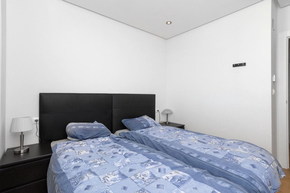 4 makuuhuone Huoneisto myytävänä paikassa Orihuela Costa - 470 000 € (Ref: 10034134)