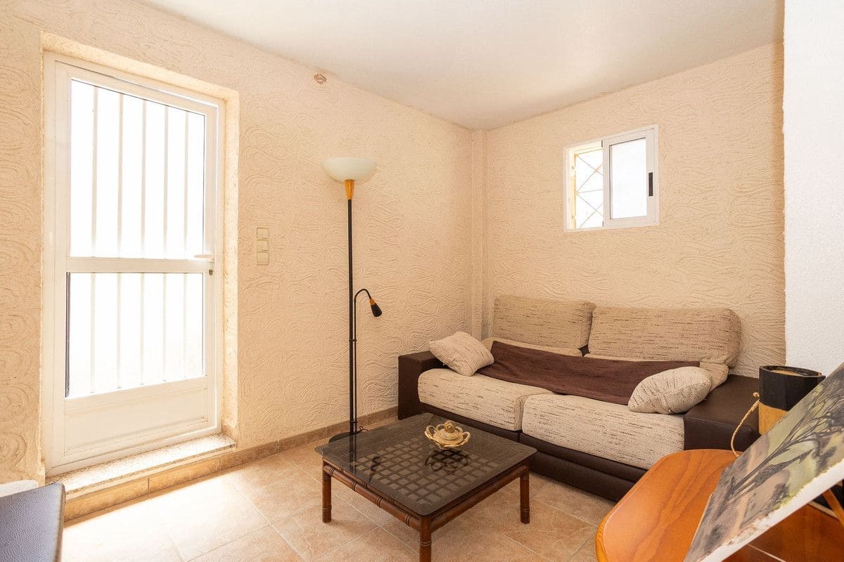 6 sovrum Villa till salu i El Chaparral - 539 000 € (Ref: 10034136)