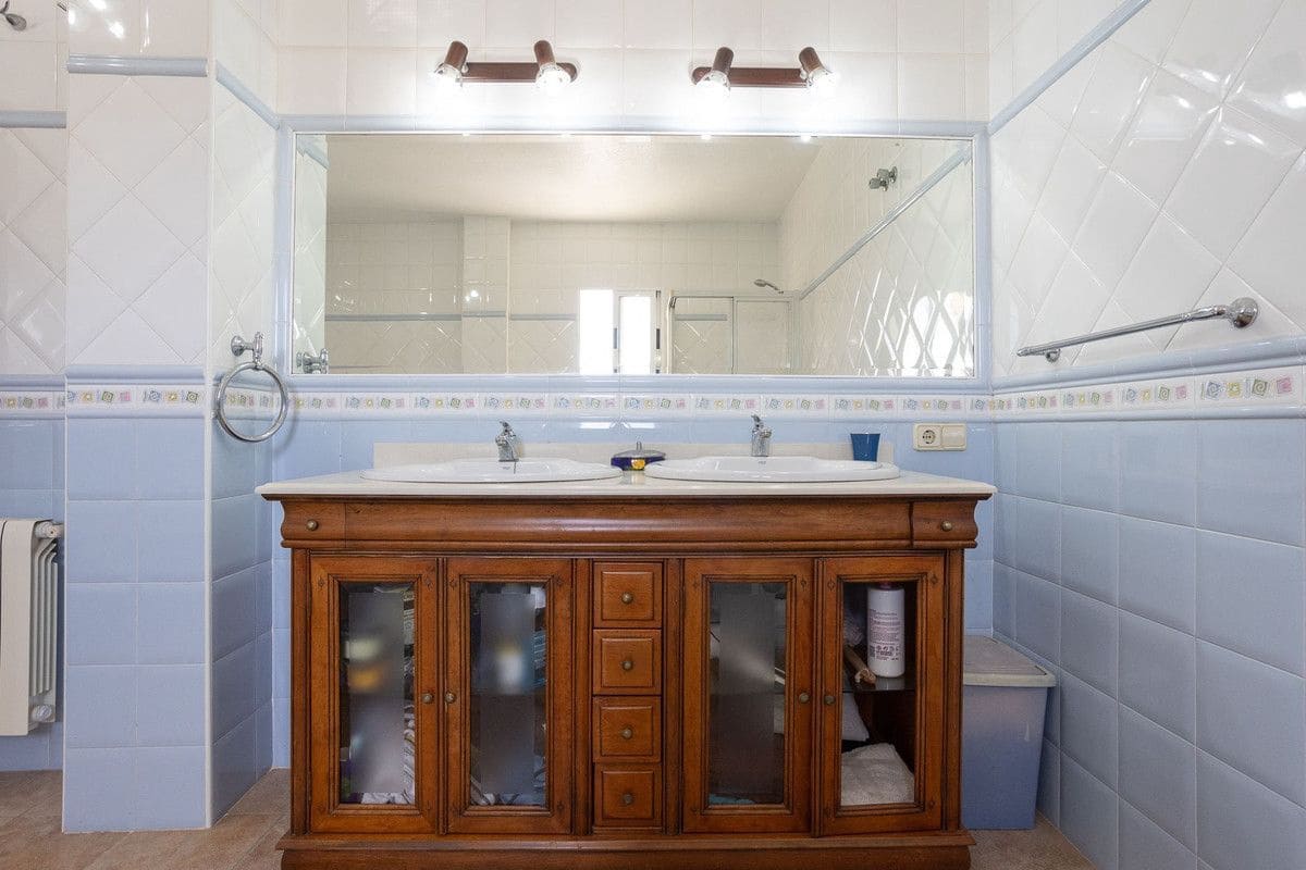 6 sovrum Villa till salu i El Chaparral - 539 000 € (Ref: 10034136)