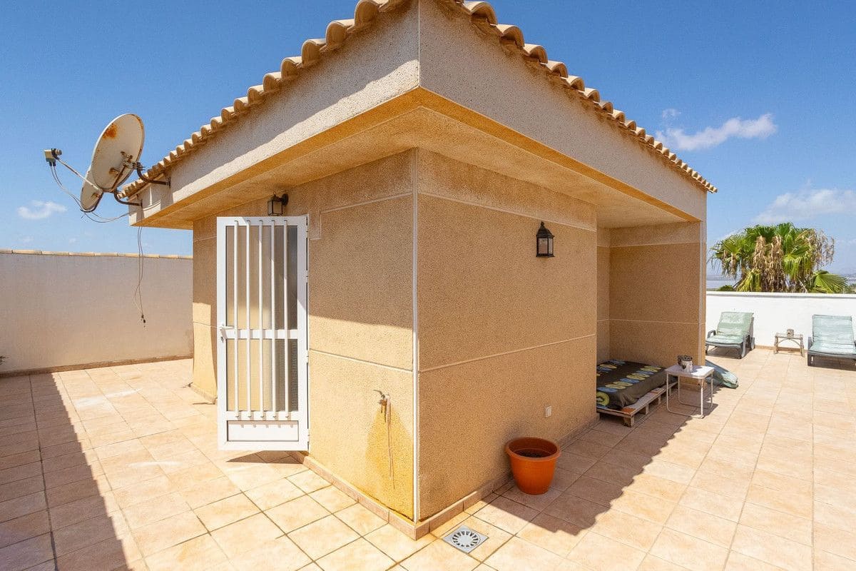 6 sovrum Villa till salu i El Chaparral - 539 000 € (Ref: 10034136)