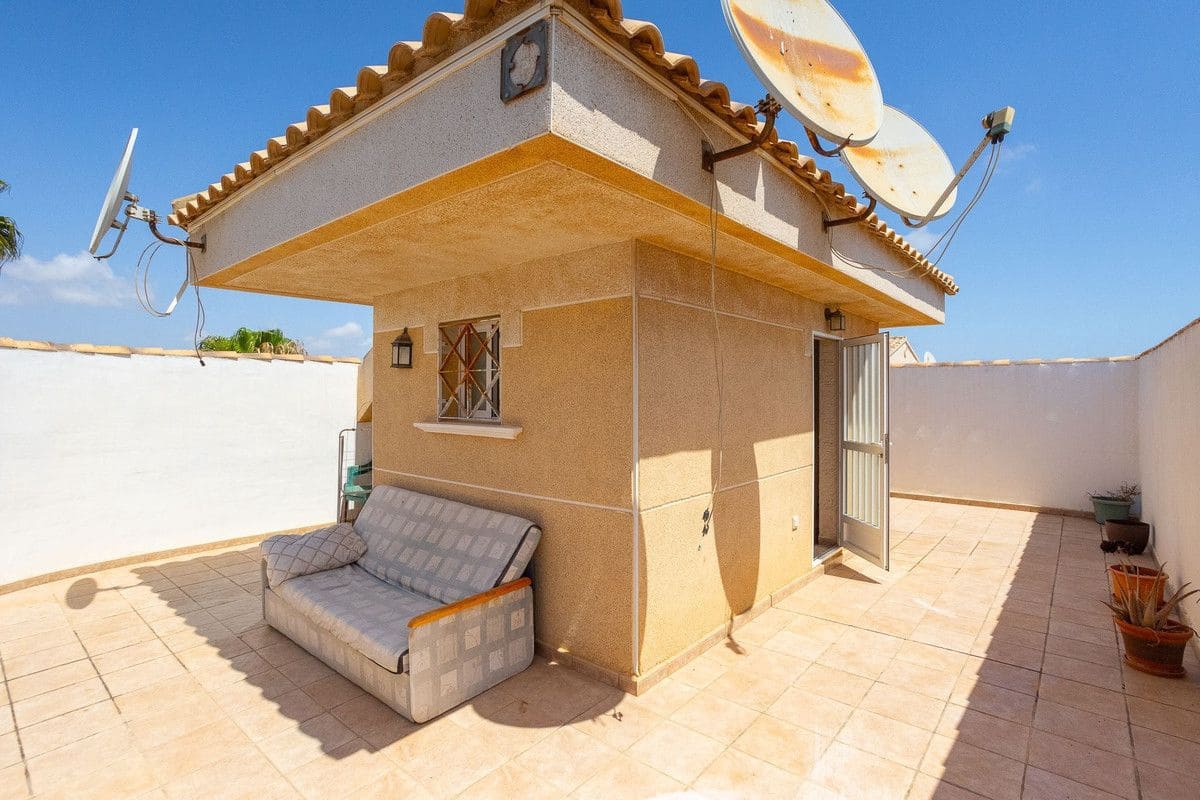 6 sovrum Villa till salu i El Chaparral - 539 000 € (Ref: 10034136)