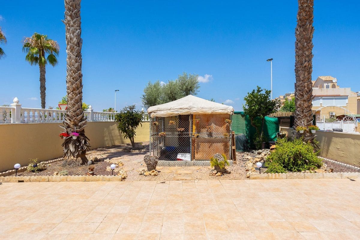 6 sovrum Villa till salu i El Chaparral - 539 000 € (Ref: 10034136)