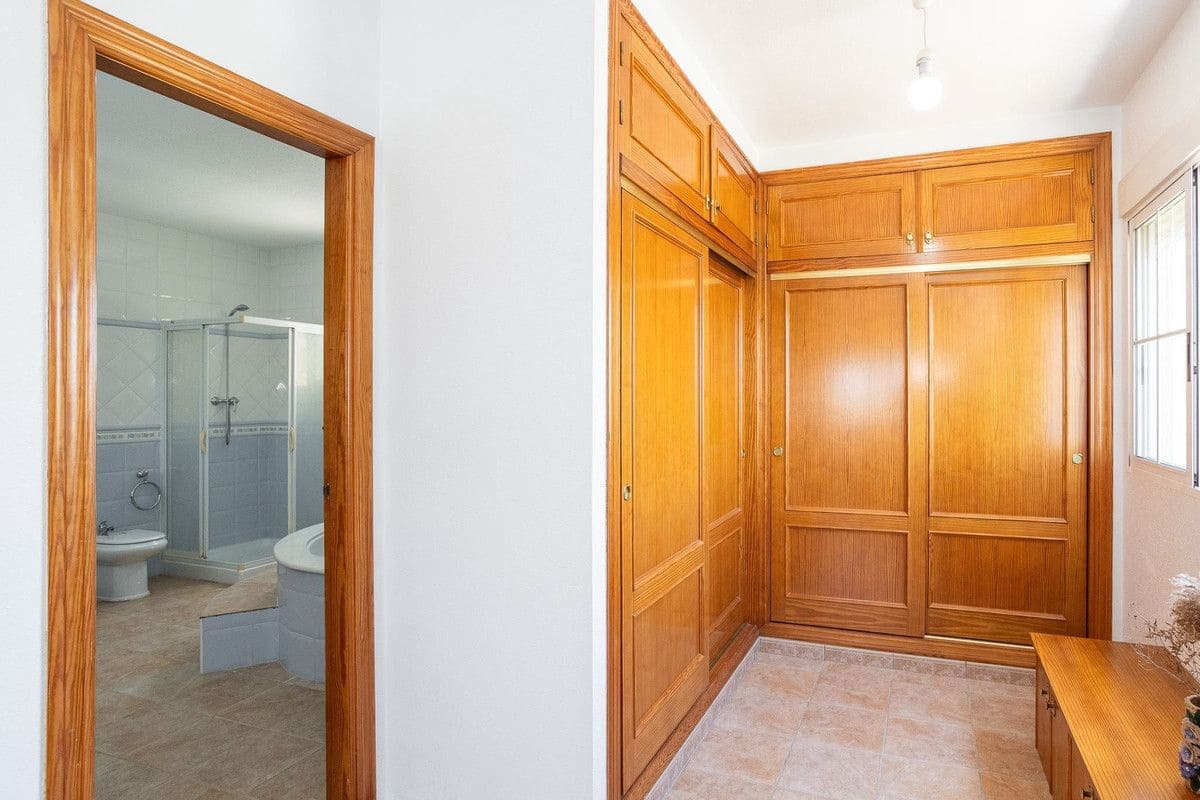 6 sovrum Villa till salu i El Chaparral - 539 000 € (Ref: 10034136)
