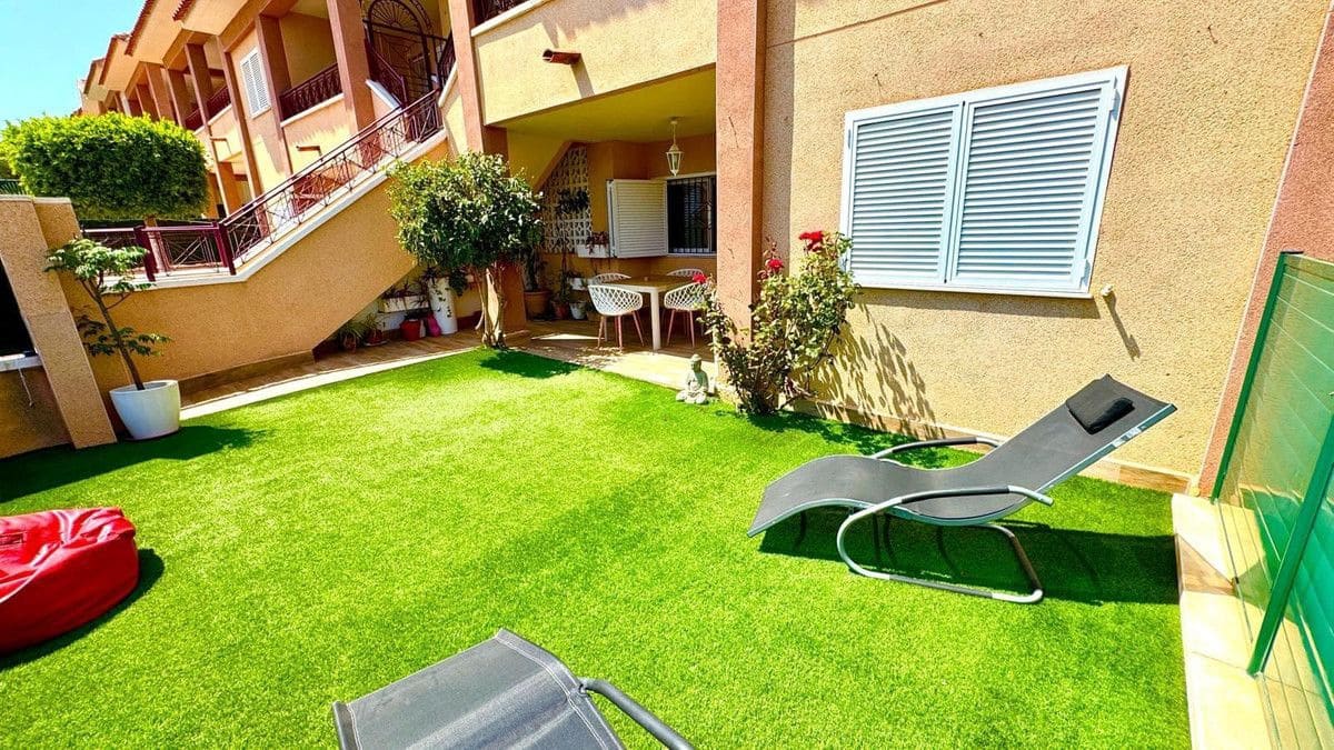 2 makuuhuone Huoneisto myytävänä paikassa Gran Alacant - 273 000 € (Ref: 10034137)