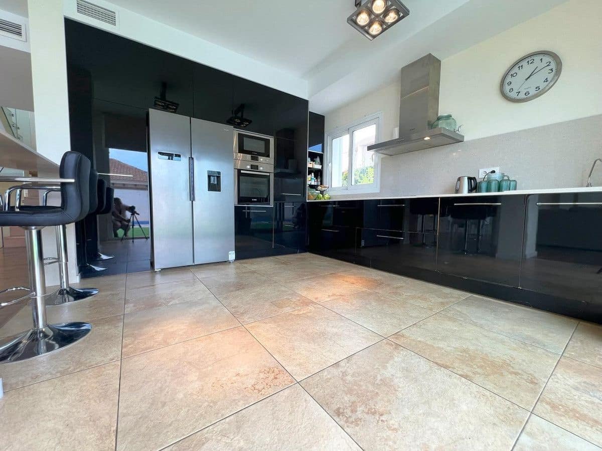 5 soverom Villa til salgs i Bigastro - € 699 000 (Ref: 10034138)