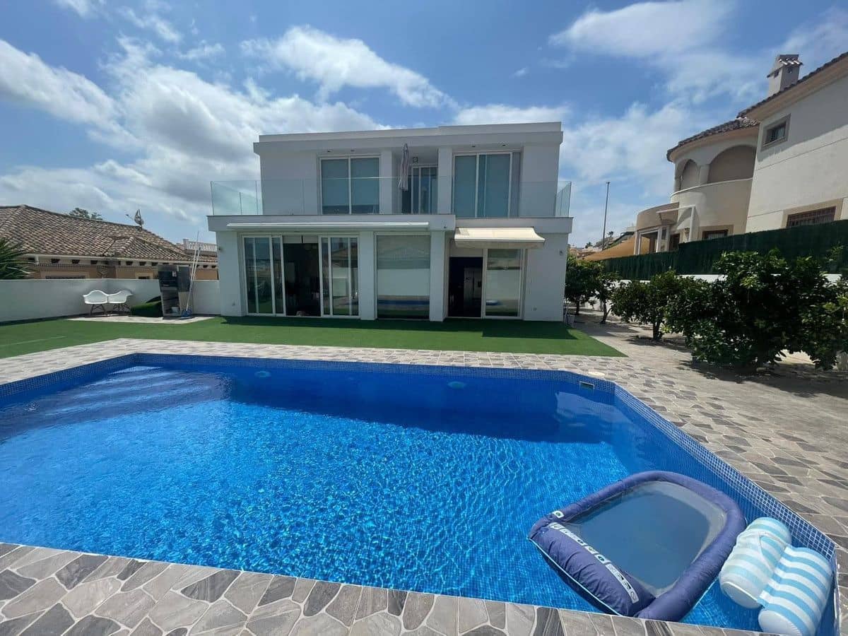 5 soverom Villa til salgs i Bigastro - € 699 000 (Ref: 10034138)