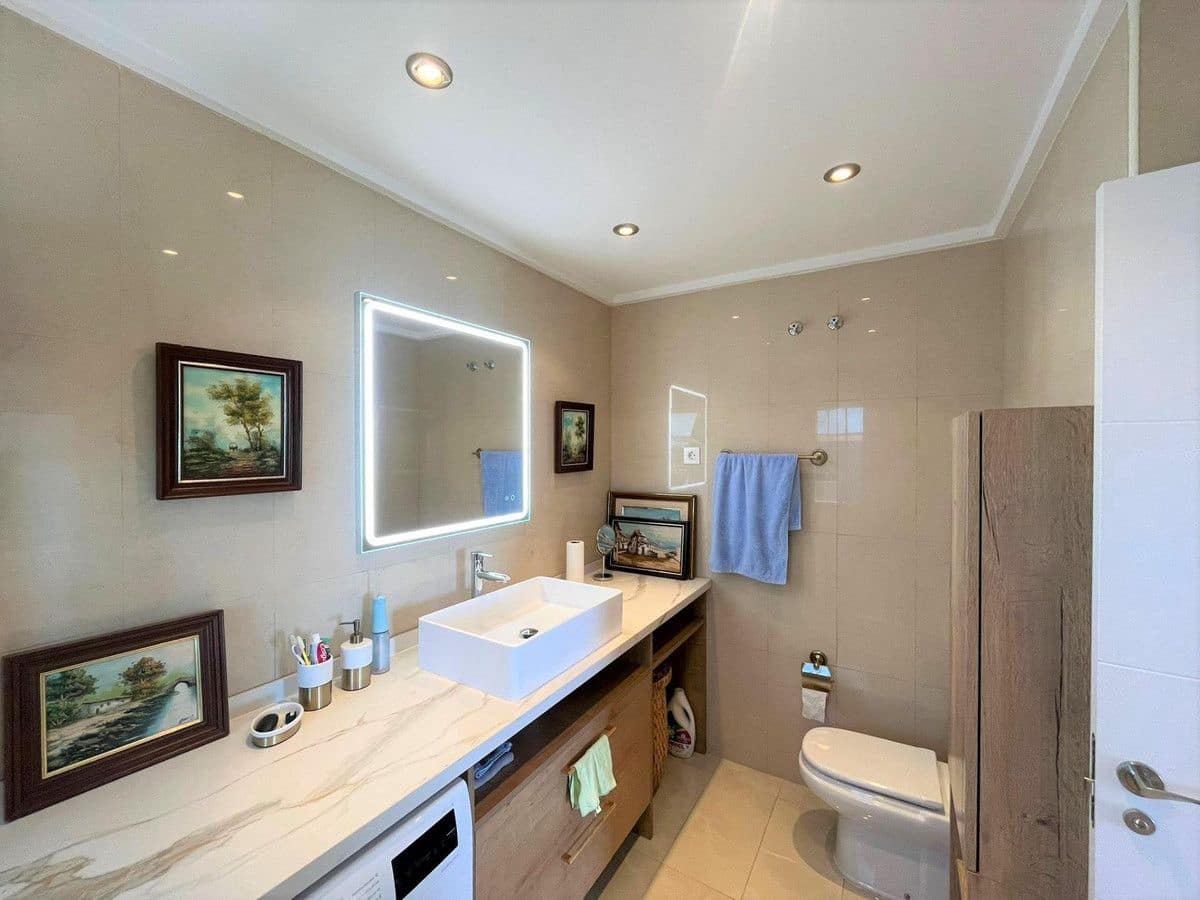 3 bedroom Apartment for sale in La Manga del Mar Menor with pool - € 525,000 (Ref: 10035569)