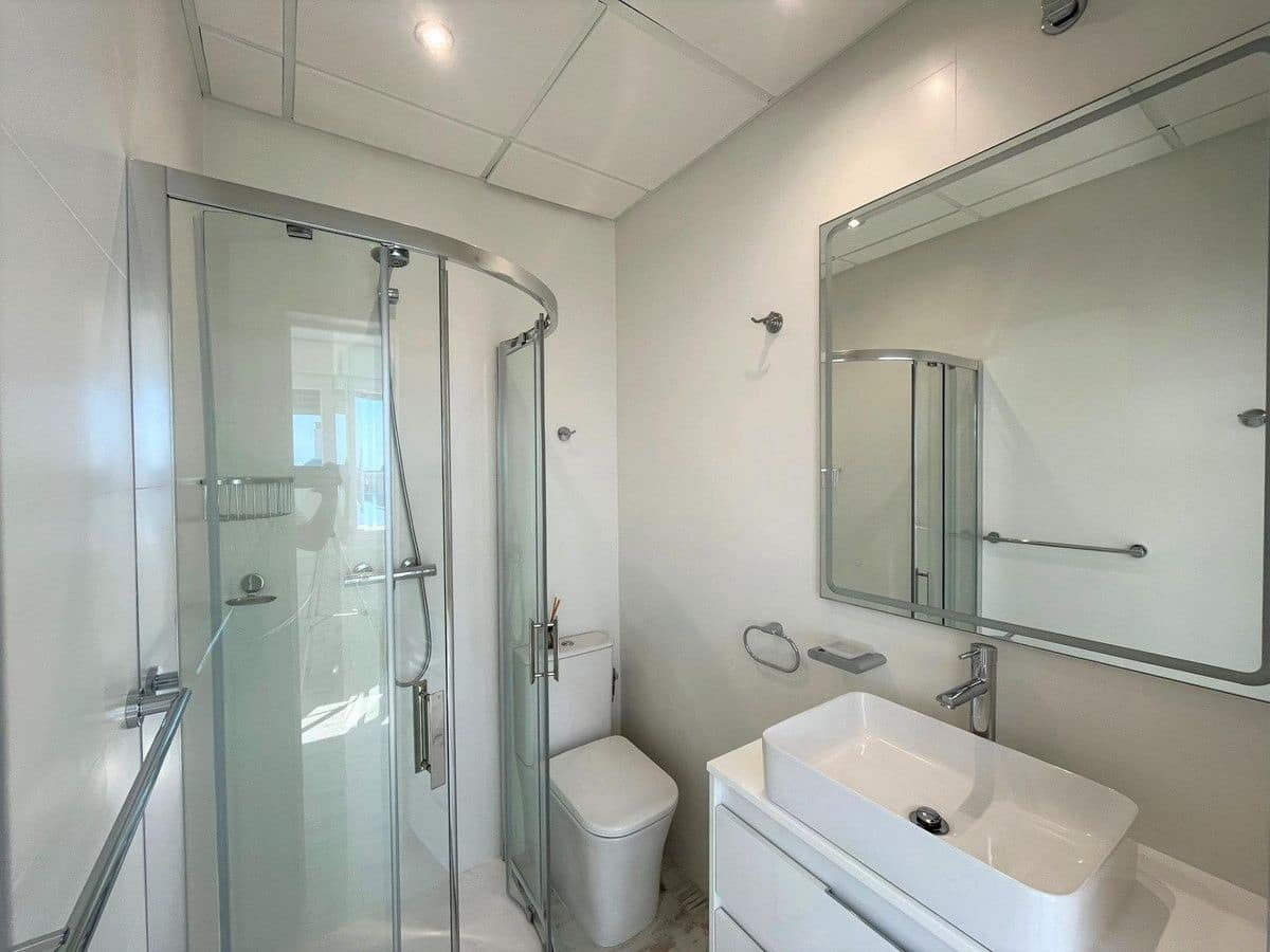 3 bedroom Apartment for sale in La Manga del Mar Menor with pool - € 525,000 (Ref: 10035569)