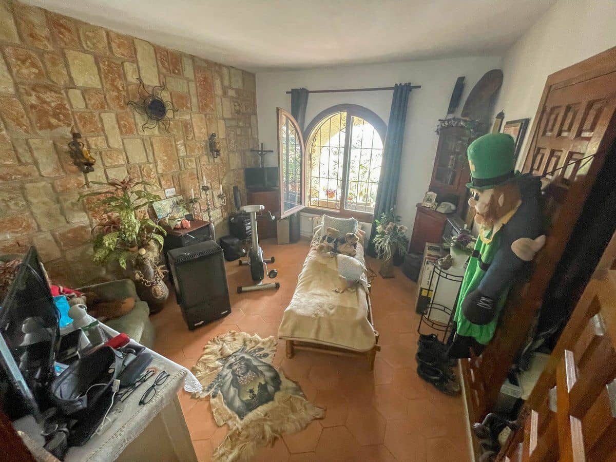 4 makuuhuone Huvila myytävänä paikassa Algorfa - 645 000 € (Ref: 10038444)