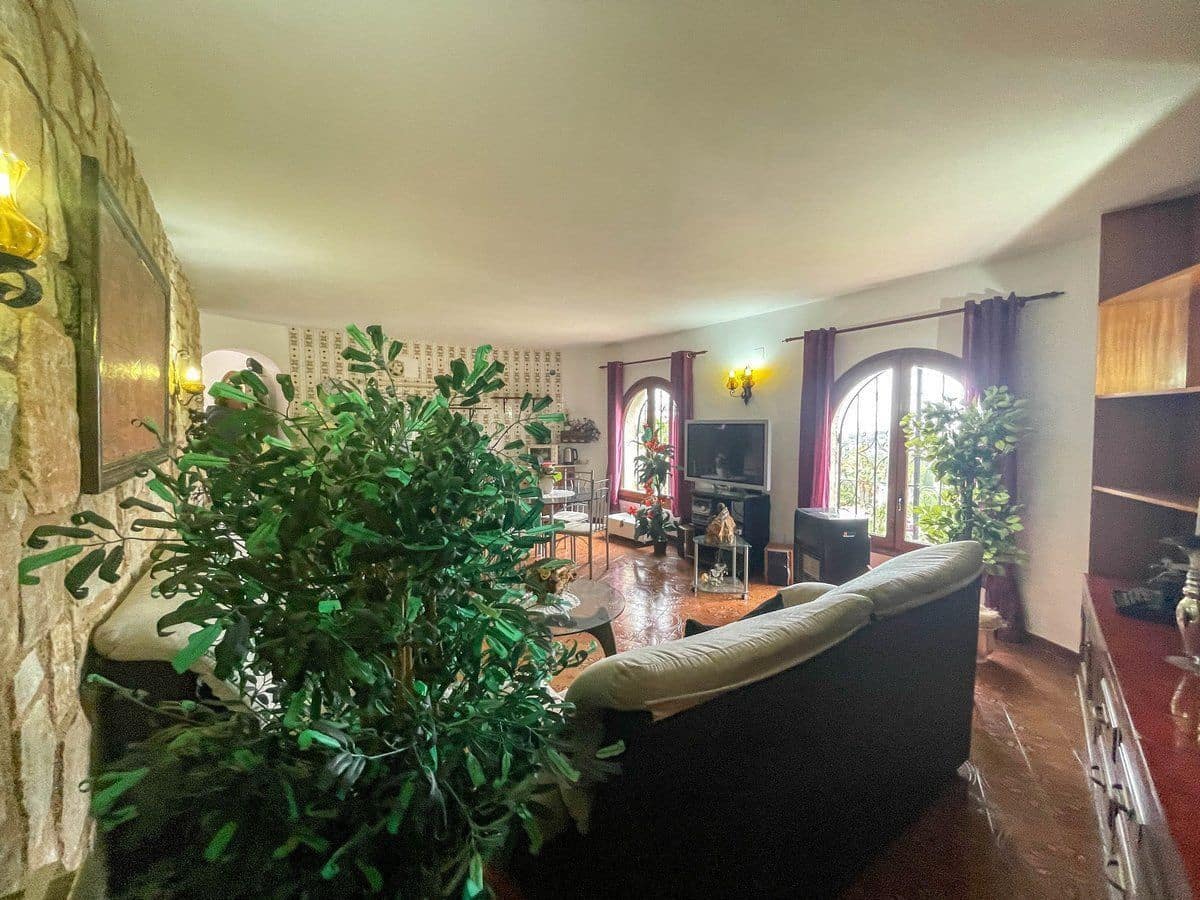 4 makuuhuone Huvila myytävänä paikassa Algorfa - 645 000 € (Ref: 10038444)