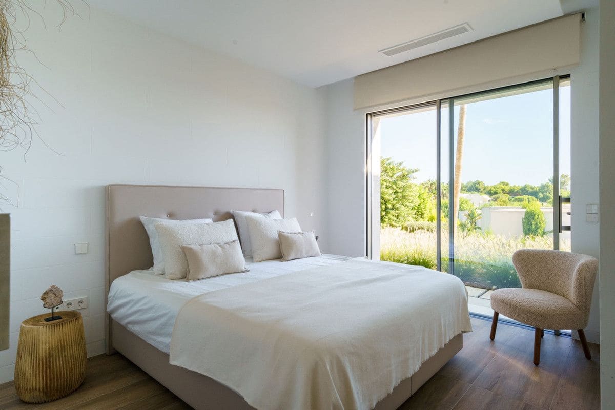 5 slaapkamer Villa te koop in Las Colinas Golf met zwembad - € 1.995.000 (Ref: 10038445)