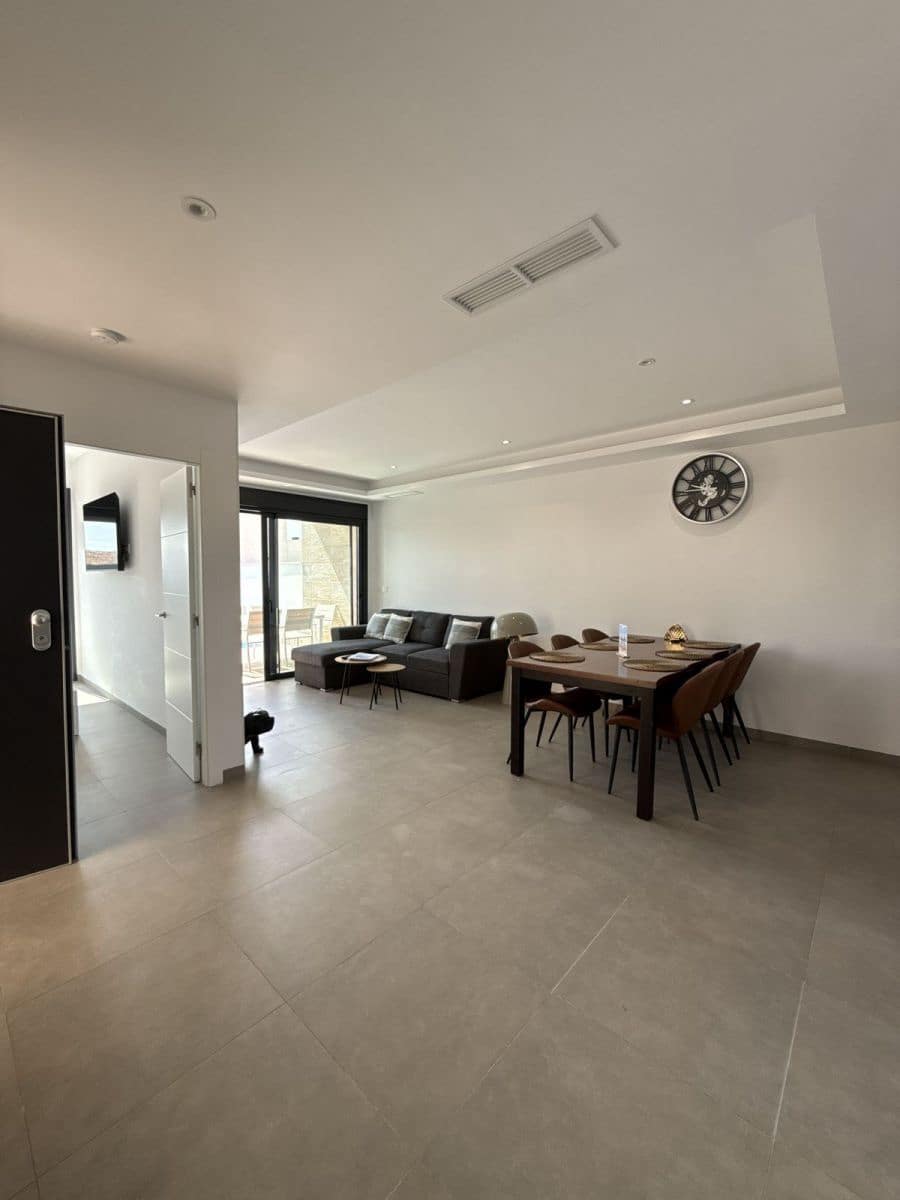 3 bedroom Villa for sale in Los Montesinos with pool - € 369,900 (Ref: 10045257)