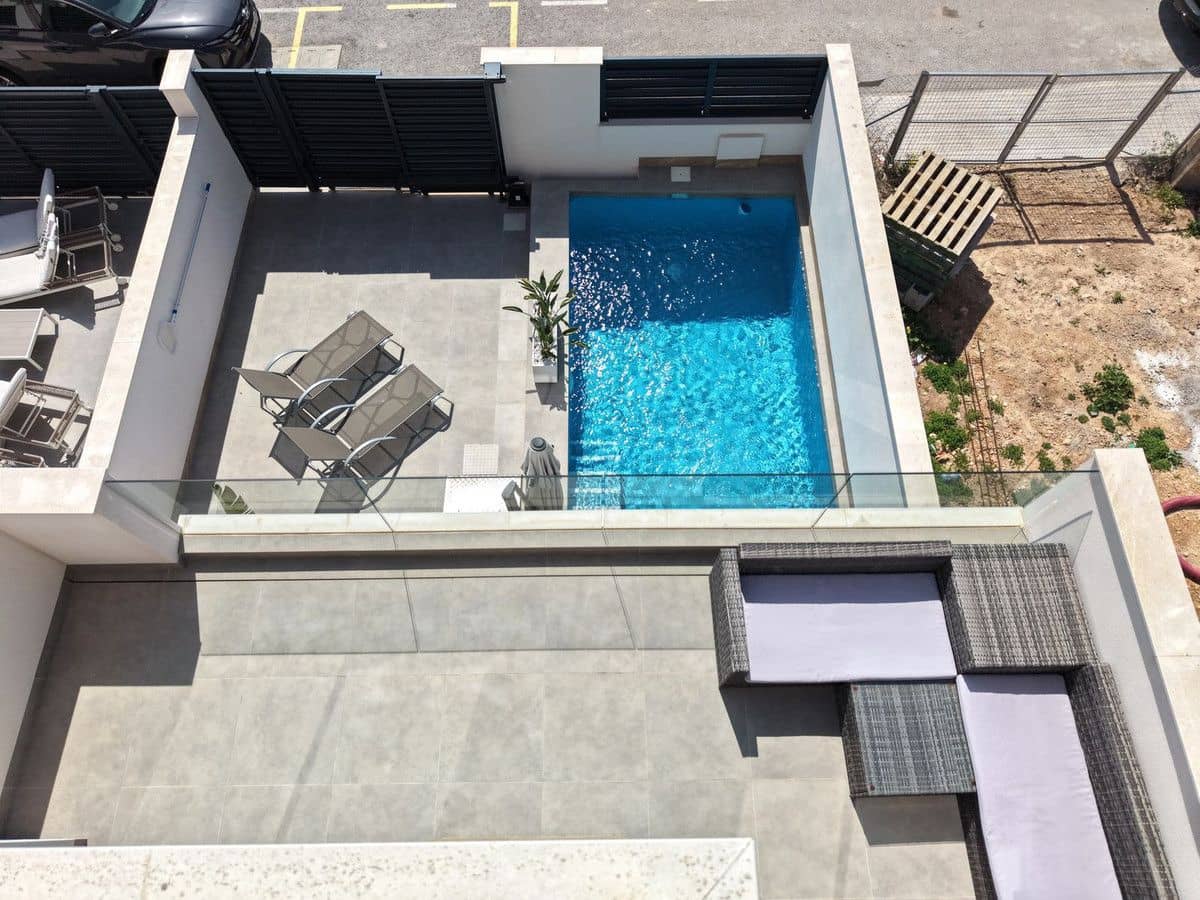 3 bedroom Villa for sale in Los Montesinos with pool - € 369,900 (Ref: 10045257)