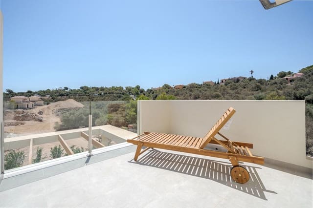 4 bedroom Villa for sale in Manacor with pool - € 712,000 (Ref: 10047548)