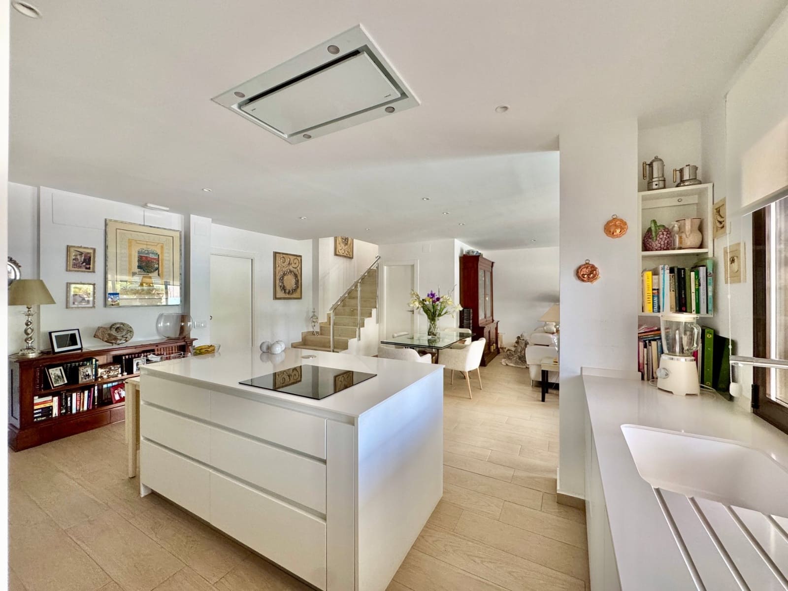 3 sypialnia Dom na sprzedaż w San Pedro del Pinatar z basenem garażem - 420 000 € (Ref: 10052286)