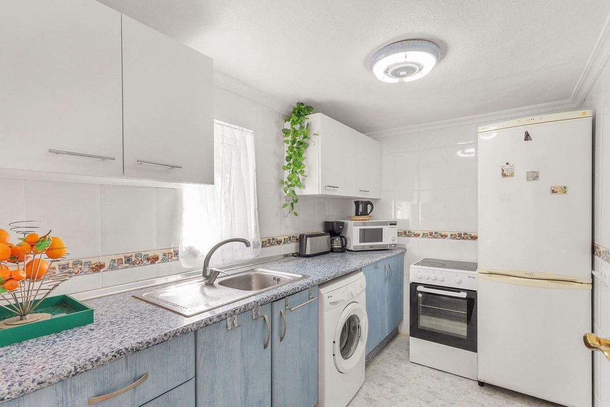 4 soveværelse Villa til salg i Los Altos med swimmingpool - € 499.000 (Ref: 10052315)