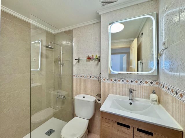 2 bedroom Apartment for sale in El Moncayo - El Pòrtic, Guardamar del Segura with pool - € 172,900 (Ref: 10052333)