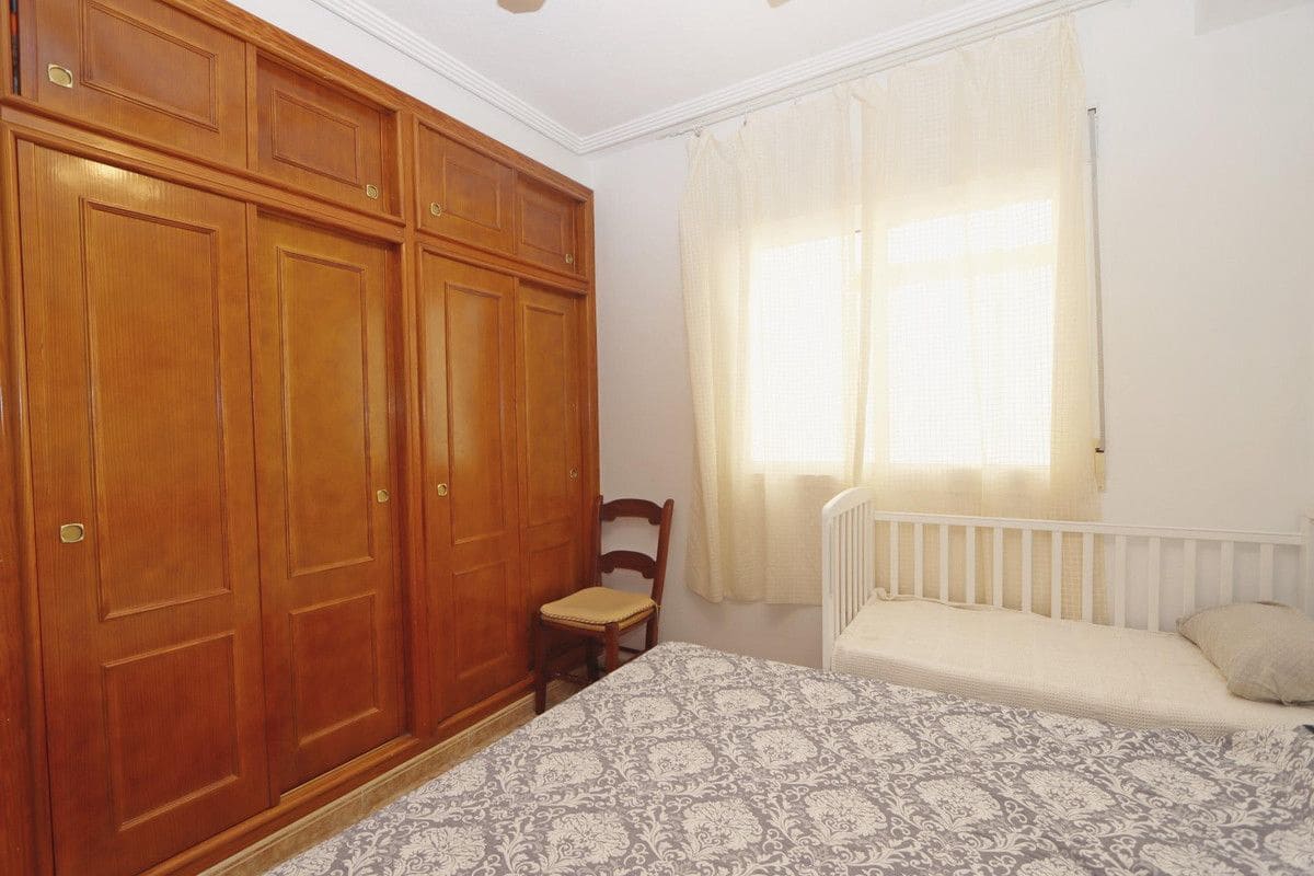 Apartamento de 2 habitaciones en Orihuela en venta con piscina - 149.000 € (Ref: 10052367)