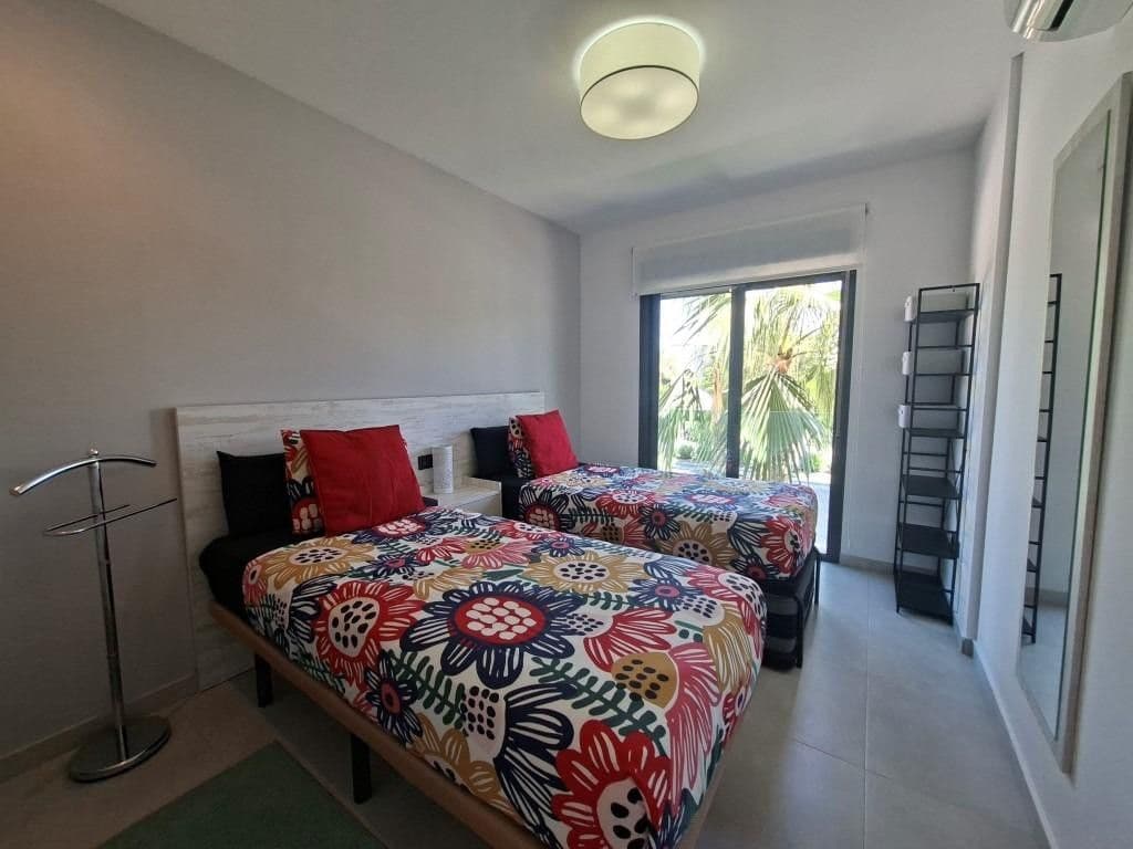 2 Zimmer Apartment zu verkaufen in Guardamar del Segura mit Pool - 239.500 € (Ref: 10052428)