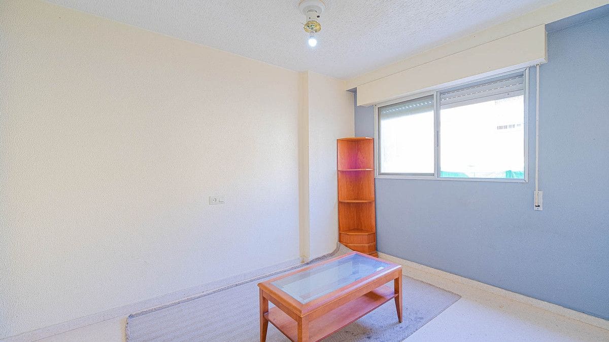 4 bedroom Apartment for sale in Benijofar - € 155,000 (Ref: 10052429)