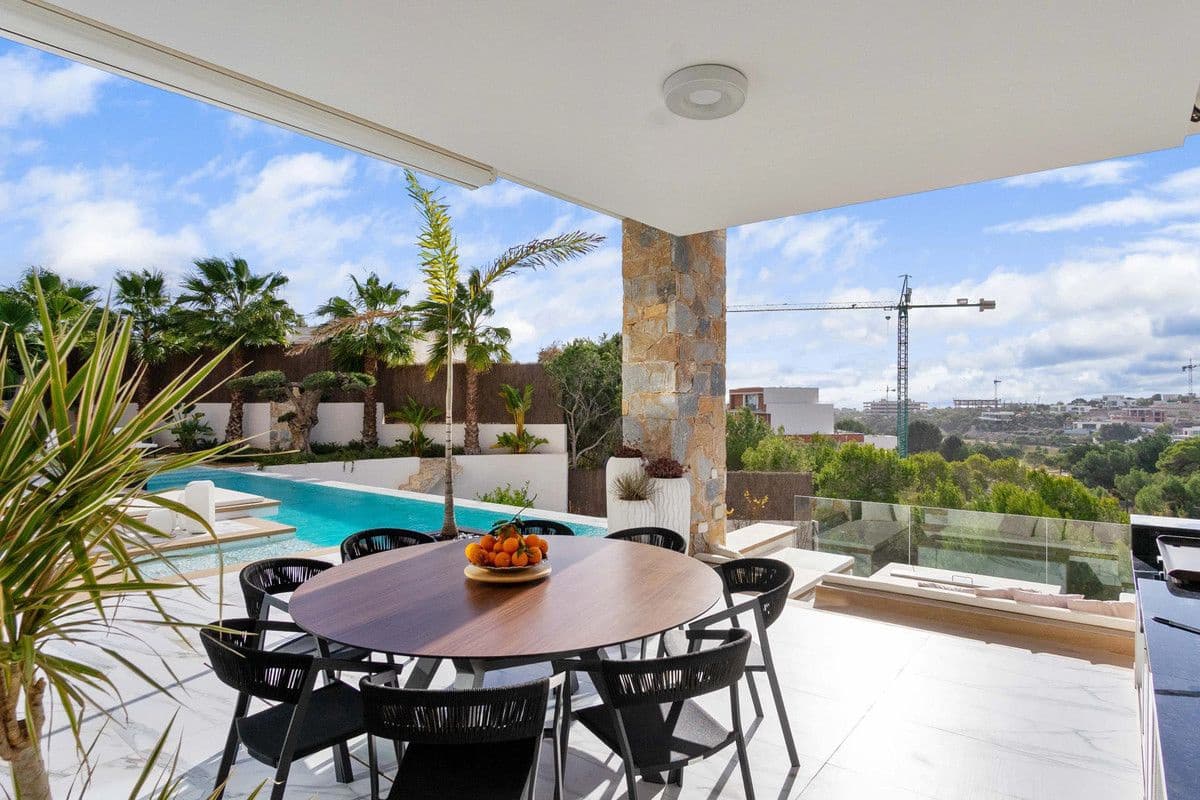 4 sypialnia Willa na sprzedaż w Orihuela Costa - 2 650 000 € (Ref: 10052430)