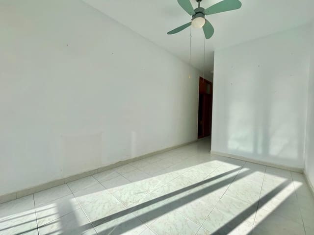 3 chambre Appartement à vendre à Centro - Muelle Pesquero, Torrevieja - 234 000 € (Ref: 10052477)