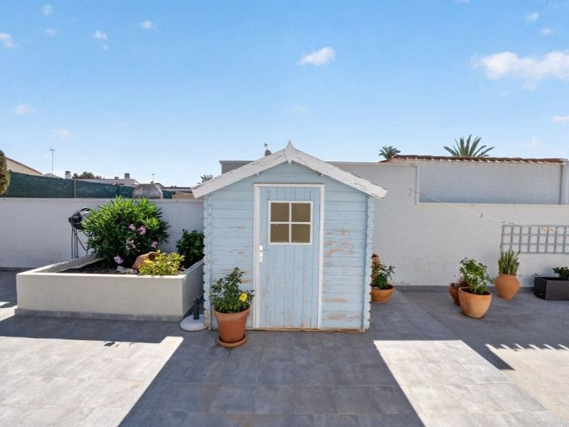 3 slaapkamer Villa te koop in Torrevieja - € 379.000 (Ref: 10052483)