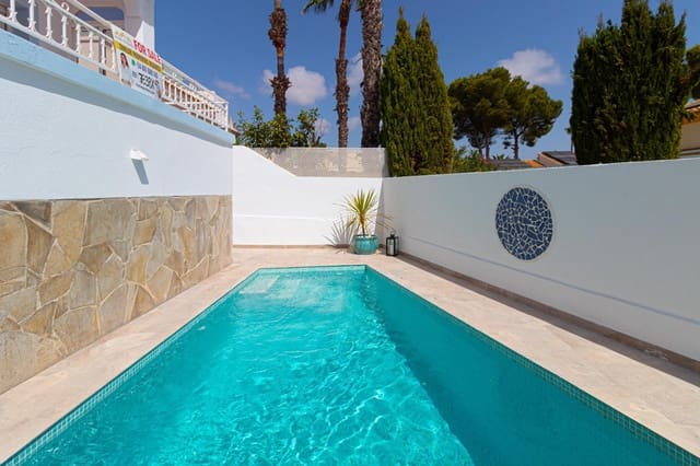 3 camera da letto Villa in vendita in Villamartin, Orihuela con piscina - 399.000 € (Rif: 10052484)