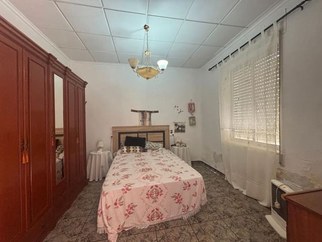 4 sovrum Villa till salu i Las Viñas, Guardamar del Segura - 250 000 € (Ref: 10052571)