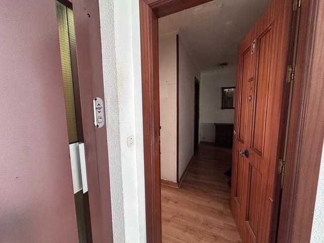 4 camera da letto Appartamento in vendita in Puerto Deportivo, Torrevieja - 181.000 € (Rif: 10052693)