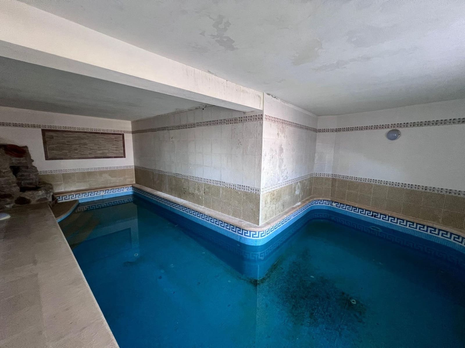 4 bedroom Villa for sale in Raiguero de Bonanza with pool - € 410,000 (Ref: 10052766)