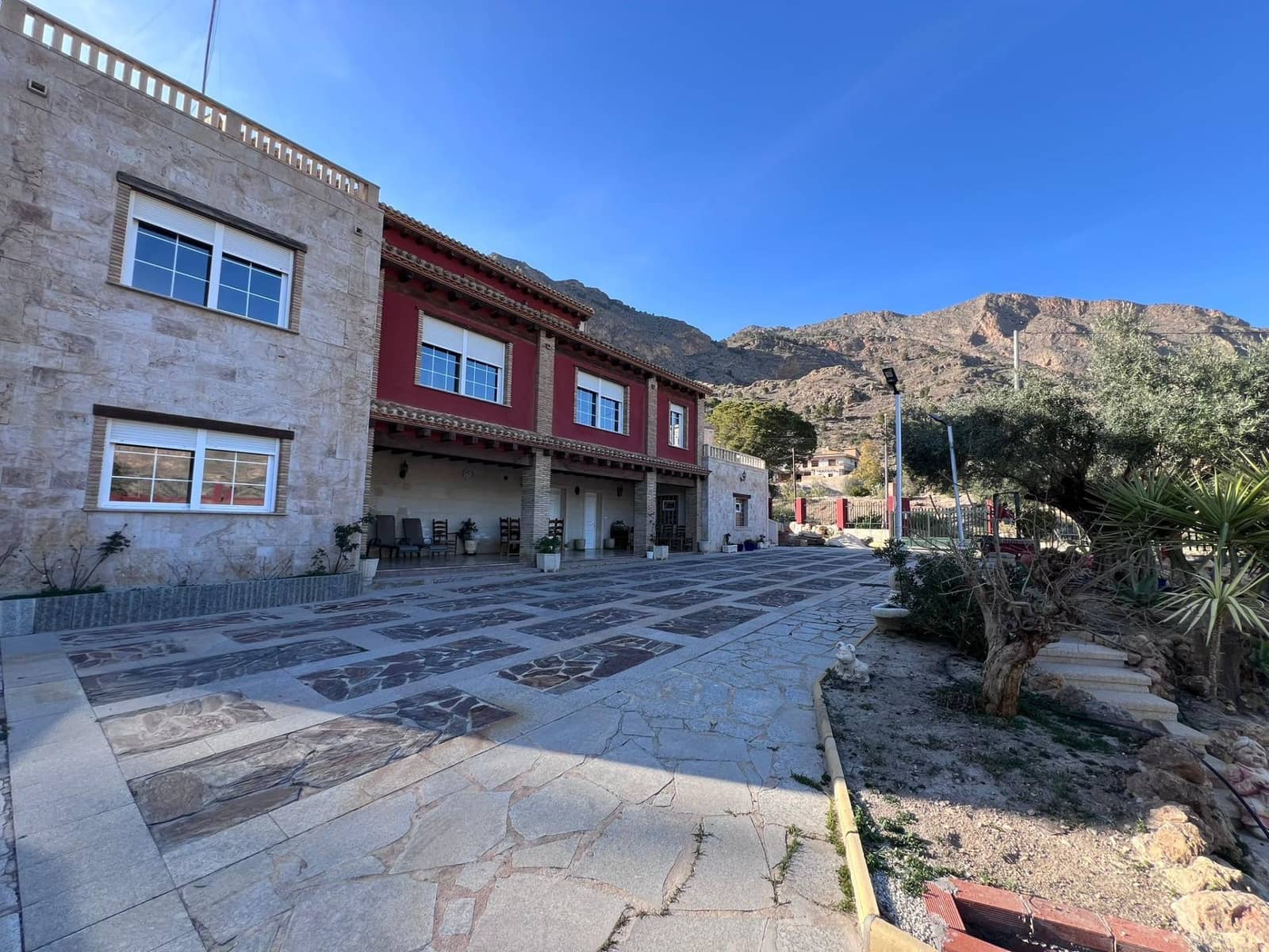 4 bedroom Villa for sale in Raiguero de Bonanza with pool - € 410,000 (Ref: 10052766)